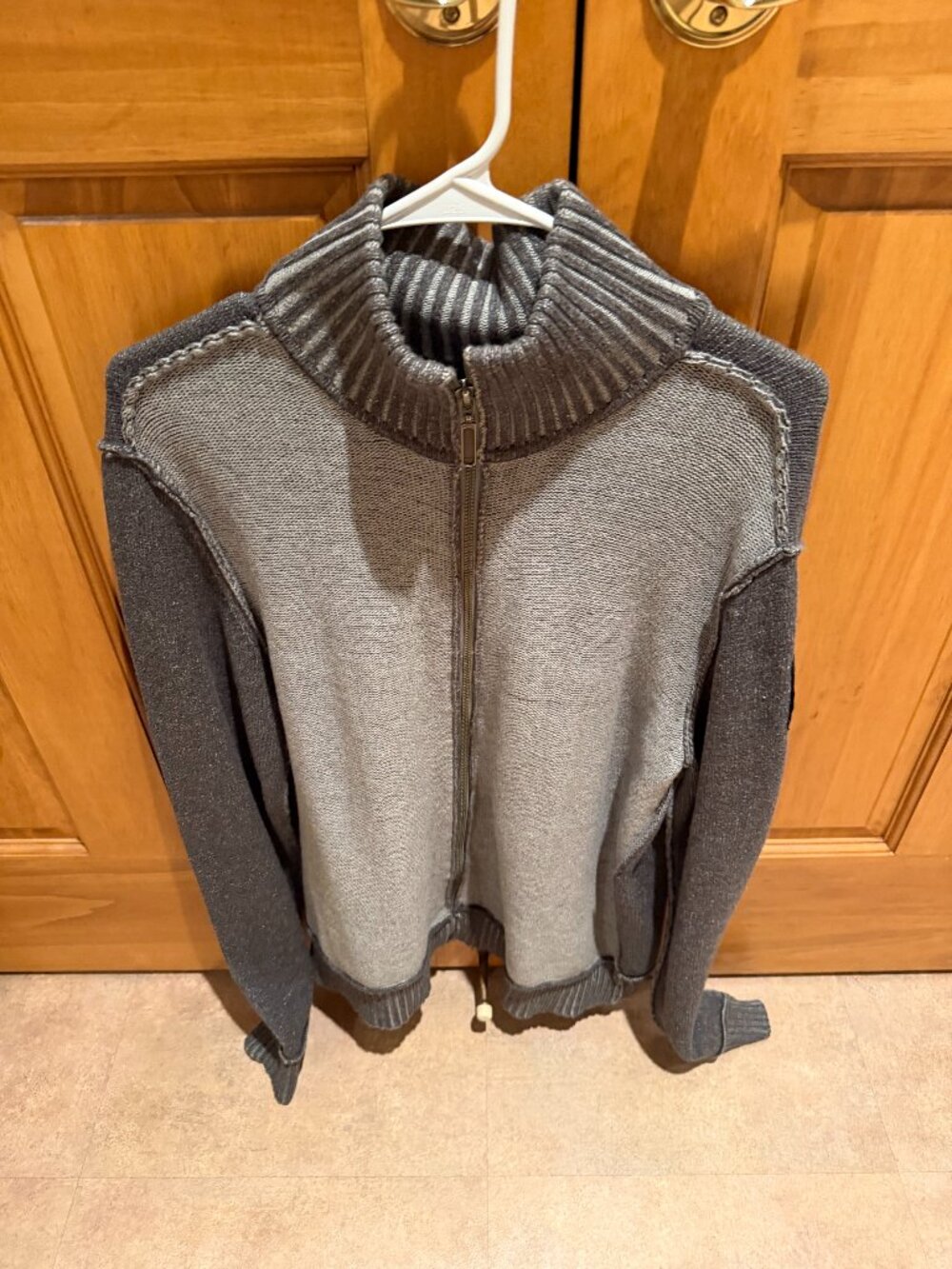 Calvin Klein Zip-Up Sweater Gray Black Two Tone Medium